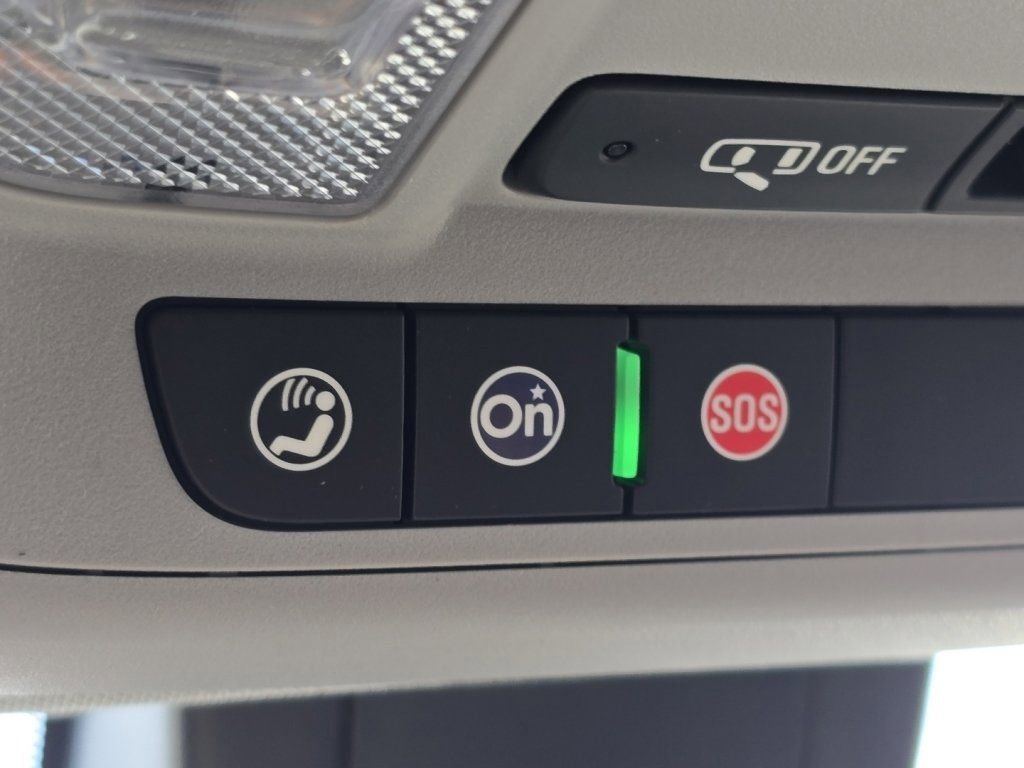 Used 2024 Chevrolet Equinox LT image 24