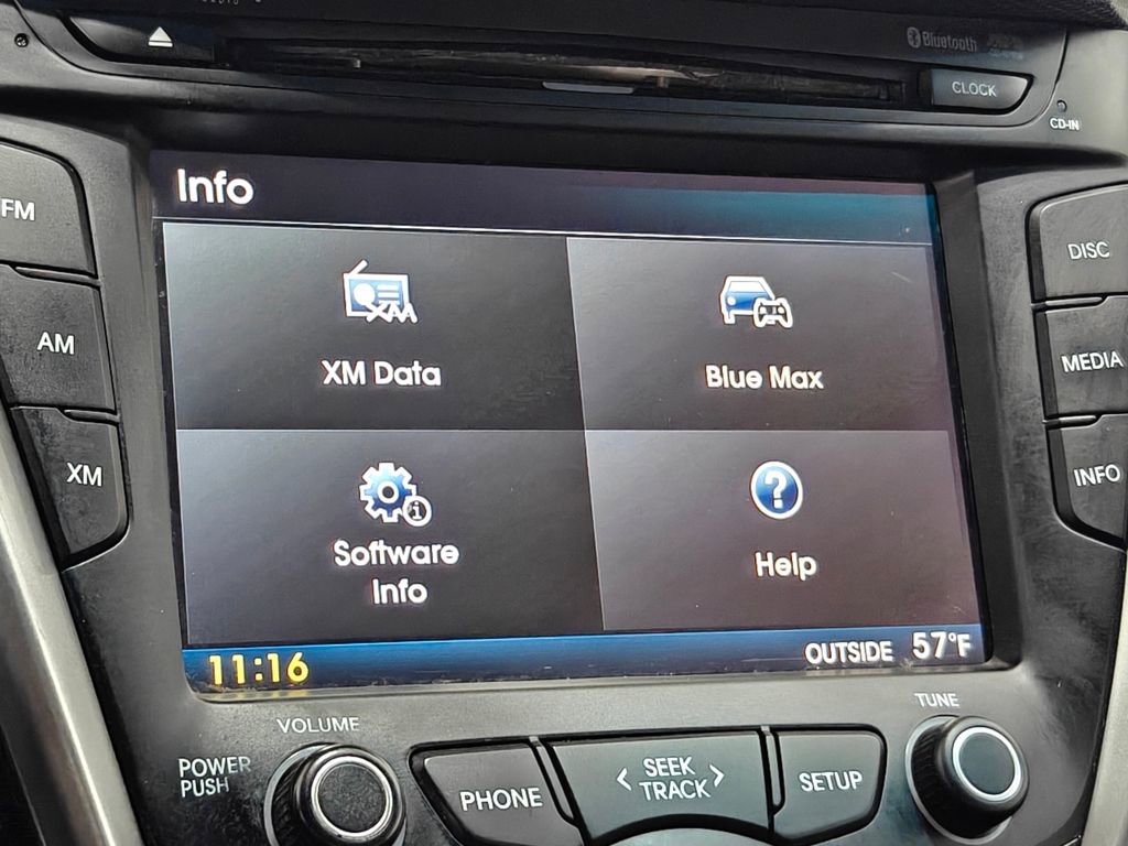 Used 2016 Hyundai Veloster image 8