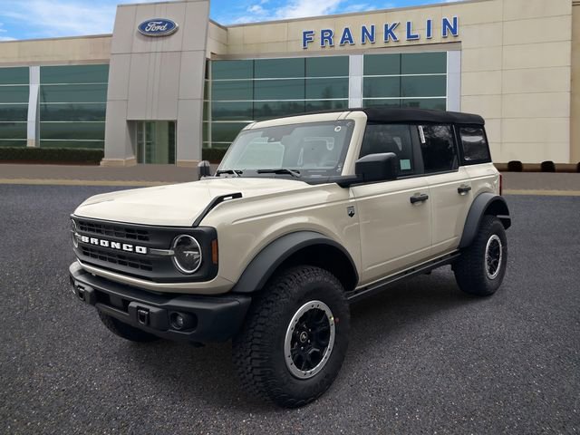 New 2025 Ford Bronco Big Bend w/ Black Diamond Package image 3