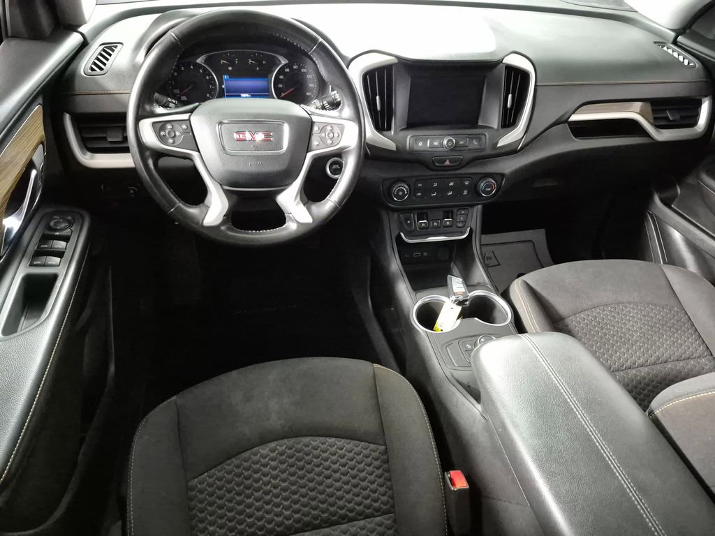 Used 2020 GMC Terrain SLE image 10