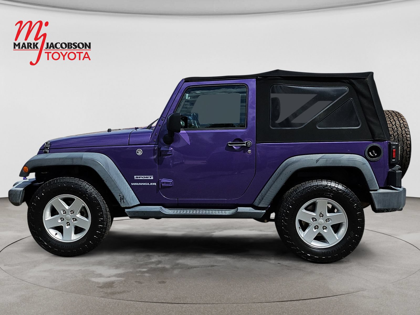 Used 2017 Jeep Wrangler Sport w/ Quick Order Package 24S AWD/4WD image 12