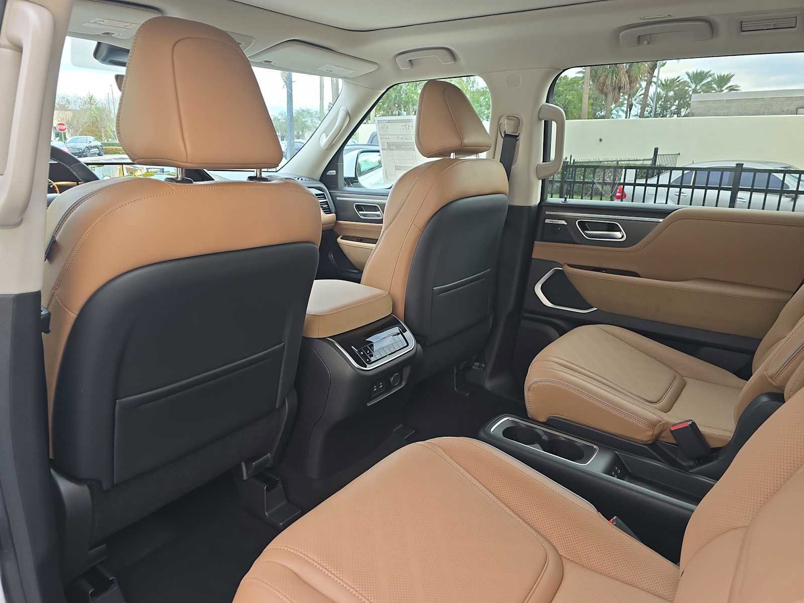 New 2026 INFINITI QX80 Luxe w/ Cargo Package image 12