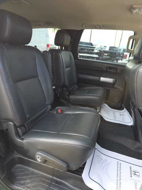 Used 2020 Toyota Sequoia TRD Pro AWD/4WD image 13