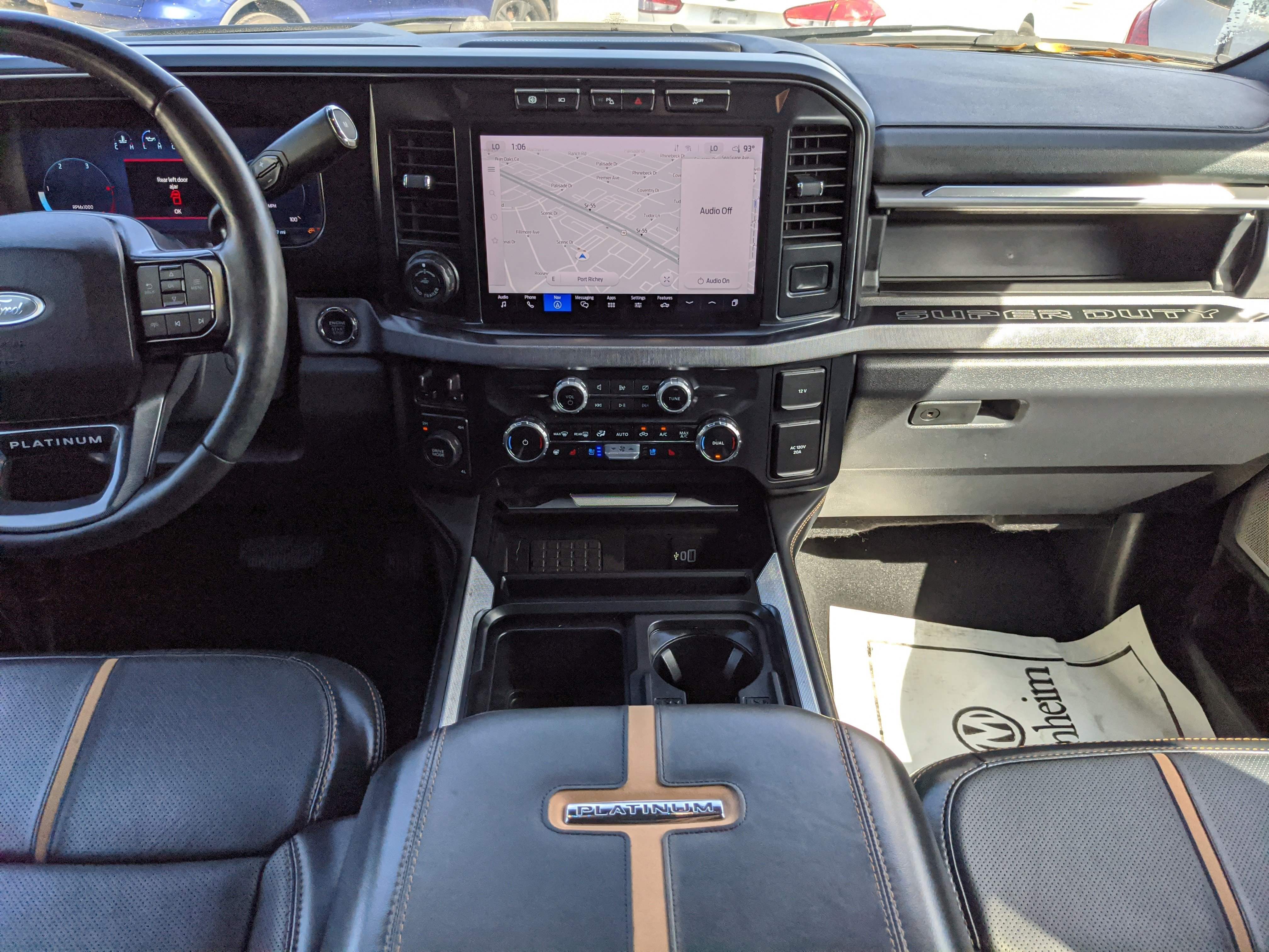 Used 2024 Ford F250 Platinum image 18