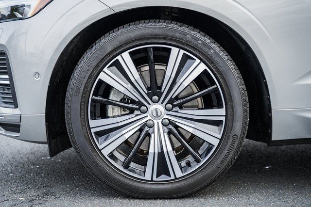 Used 2022 Volvo XC60 T8 Inscription w/ Advanced Package image 16