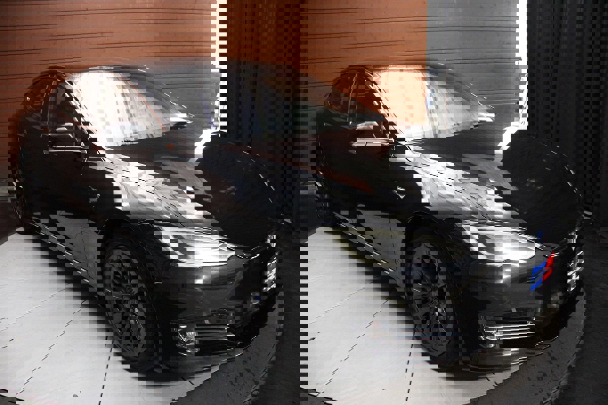 Used 2018 Tesla Model S 75D image 17