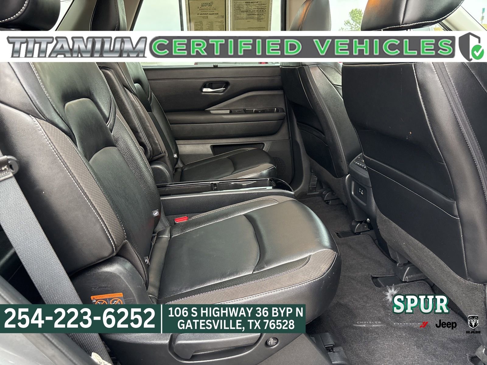 Used 2024 Nissan Pathfinder SL w/ SL Premium Package image 16
