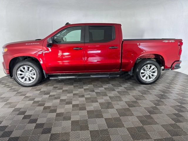 Used 2021 Chevrolet Silverado 1500 Custom w/ Safety Confidence Package AWD/4WD image 8