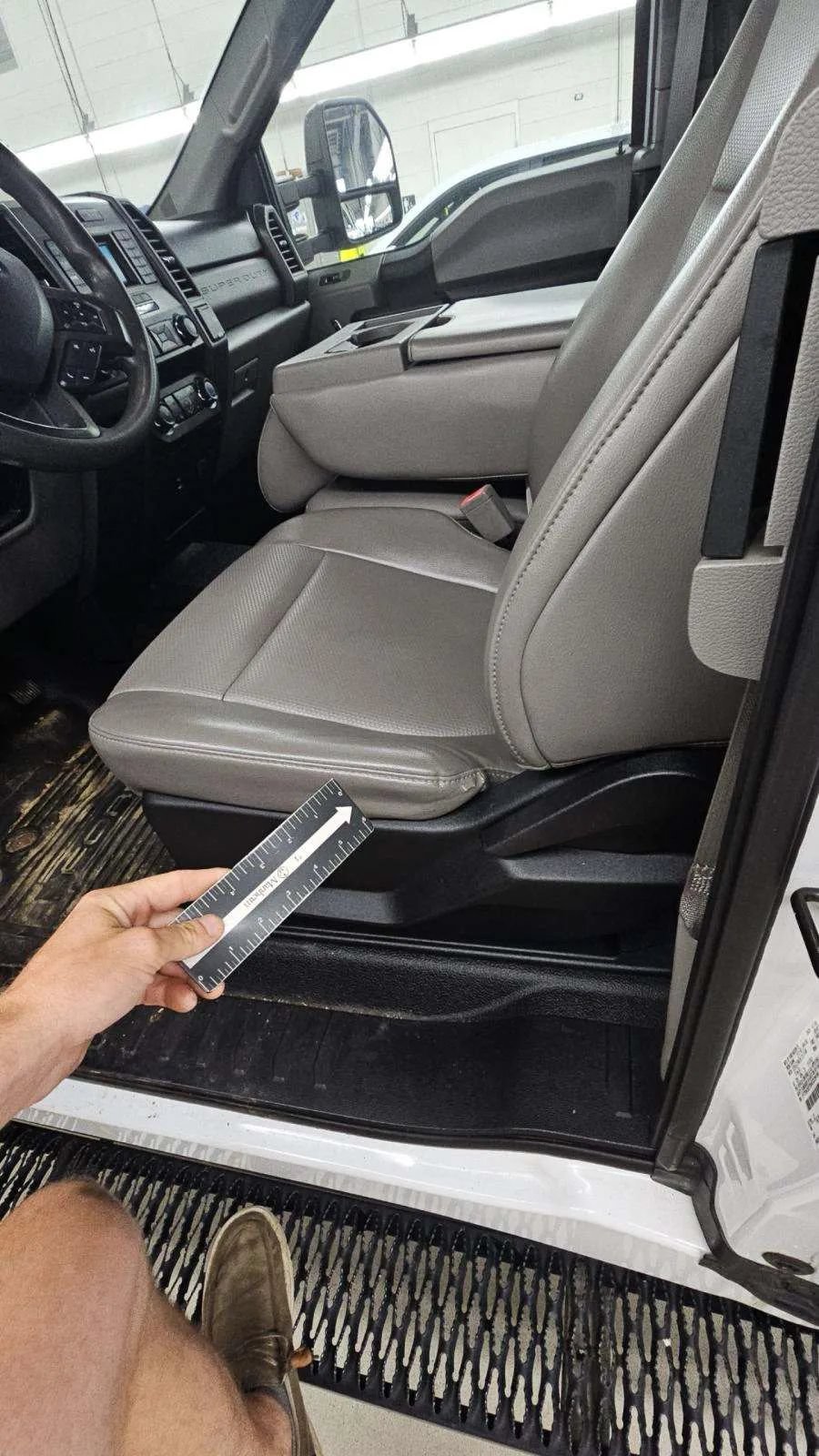 Used 2019 Ford F350 XL w/ XL Value Package AWD/4WD image 17