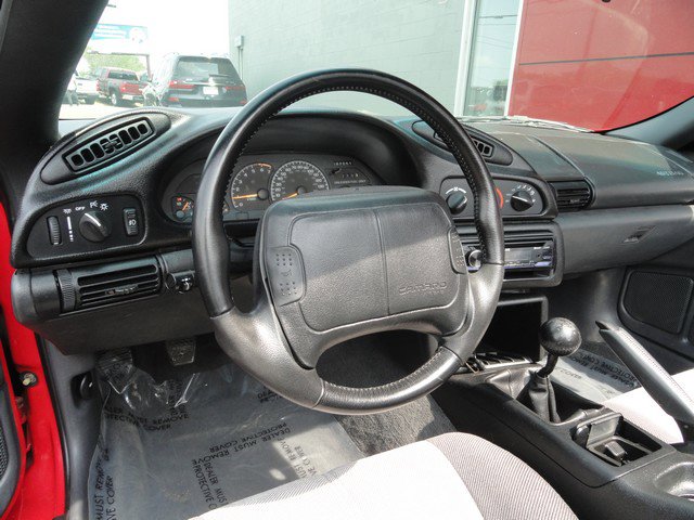 Used 1994 Chevrolet Camaro Z28 image 12