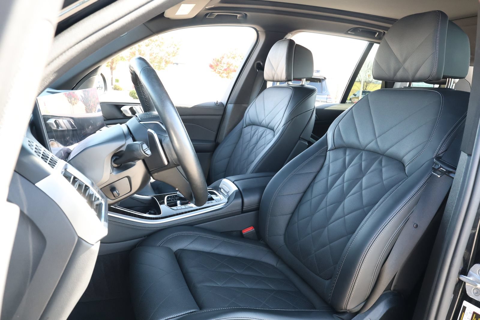 Used 2025 BMW X5 xDrive40i AWD/4WD image 31