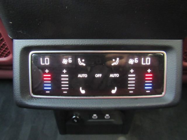 Used 2023 Audi e-tron S Premium Plus w/ Black Optic Package AWD/4WD image 30