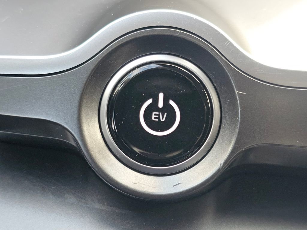 Used 2023 Kia EV6 Wind w/ Wind Technology Package image 34