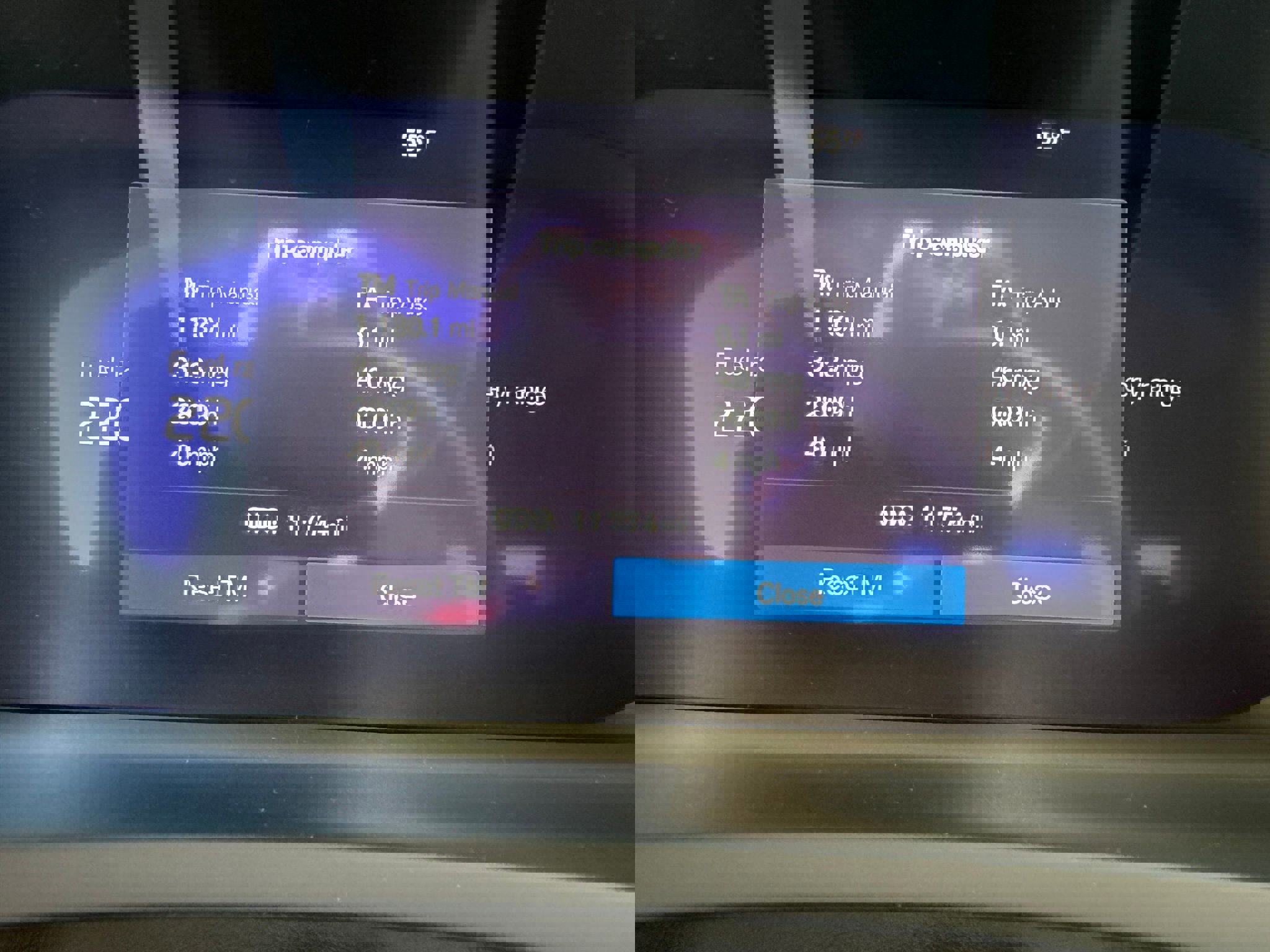 Used 2025 Volvo S60 T8 Plus w/ Climate Package image 14