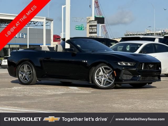 Used 2024 Ford Mustang GT Premium RWD image 2
