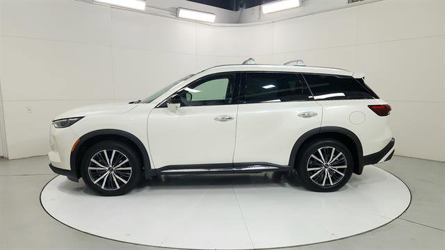 Used 2025 INFINITI QX60 Sensory w/ Vision Package image 5