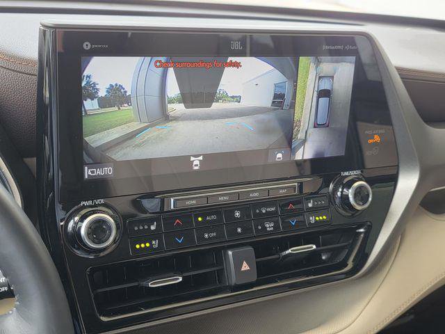 Certified 2021 Toyota Highlander Limited image 19