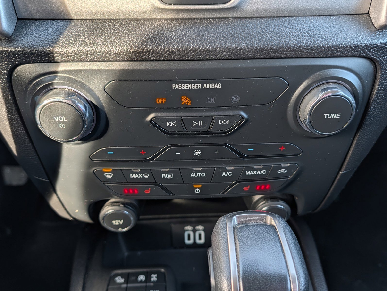 Used 2019 Ford Ranger XLT w/ Equipment Group 302A Luxury image 24