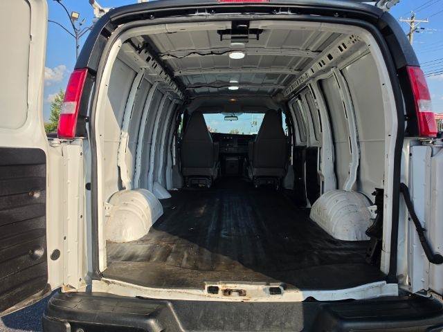 Used 2020 Chevrolet Express 2500 w/ Driver Convenience Package RWD image 35