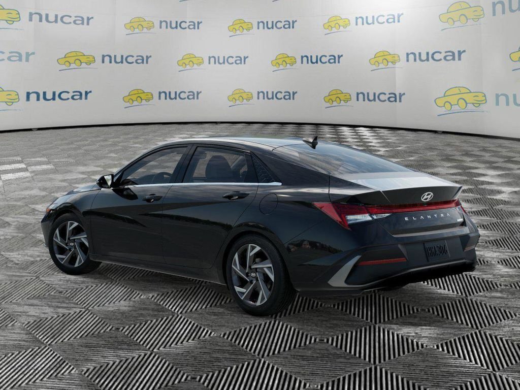 New 2026 Hyundai Elantra Limited FWD image 5