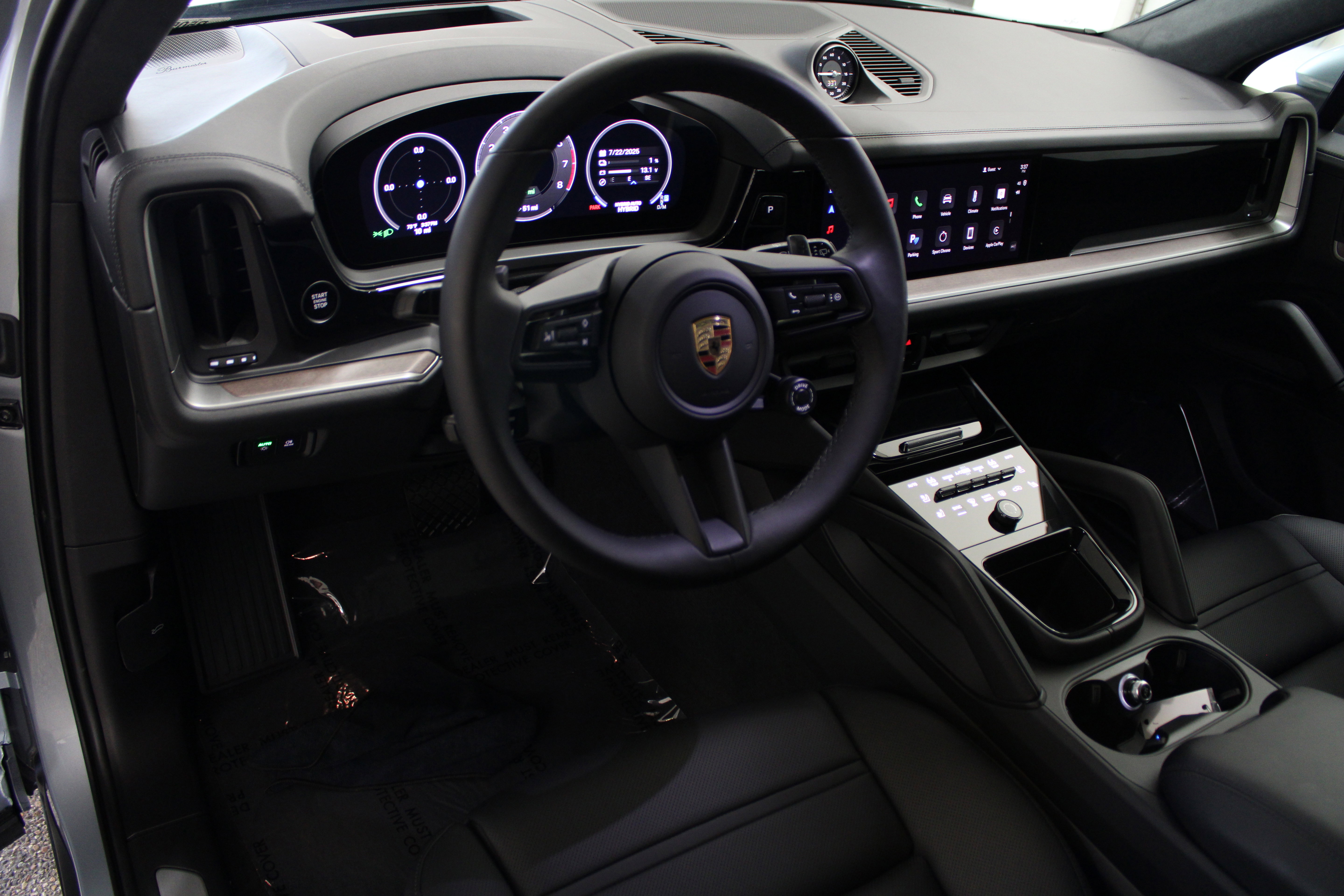 New 2025 Porsche Cayenne E-Hybrid image 4