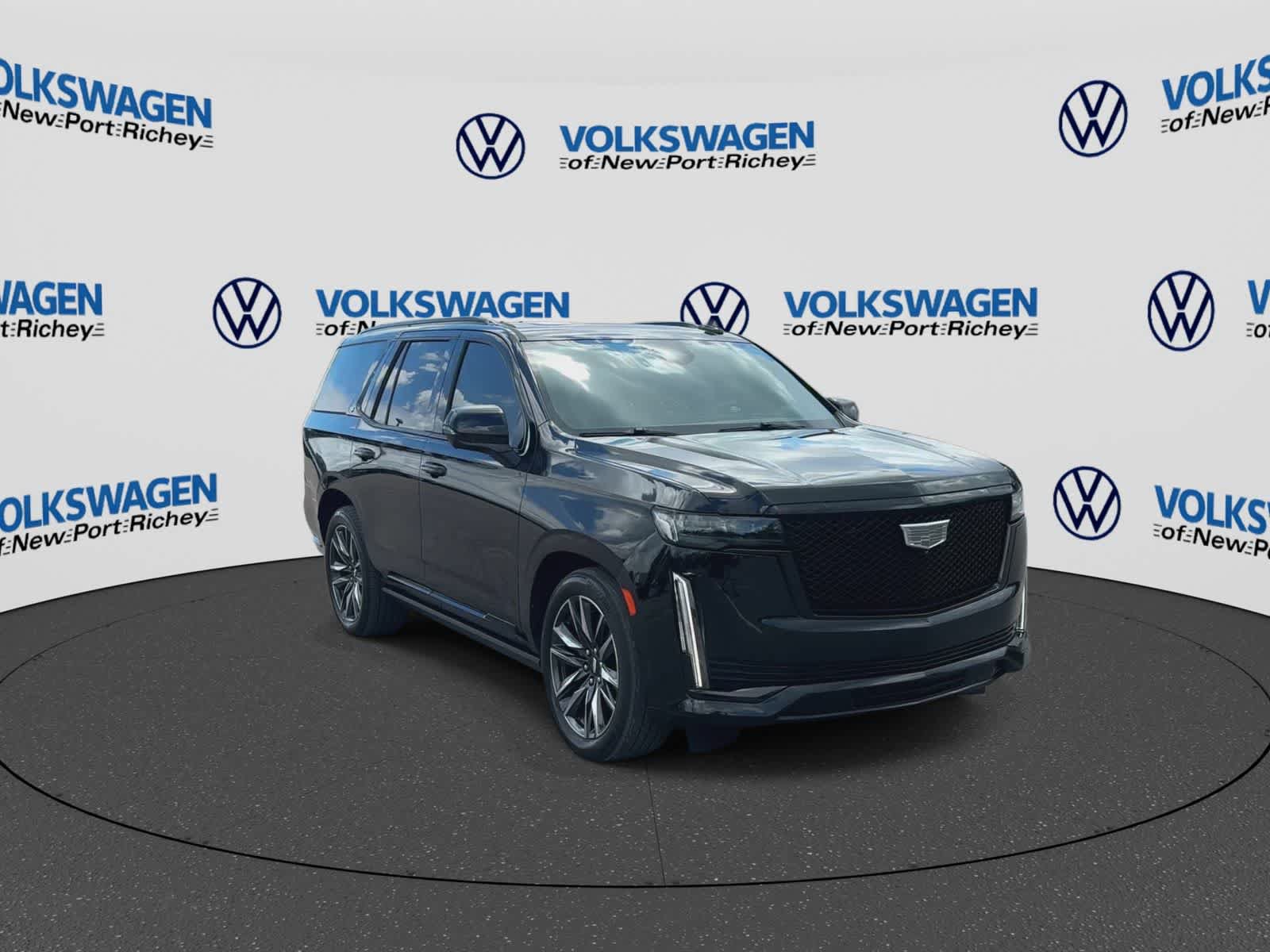 Used 2021 Cadillac Escalade Sport w/ Driver Assist Tech Package RWD image 2