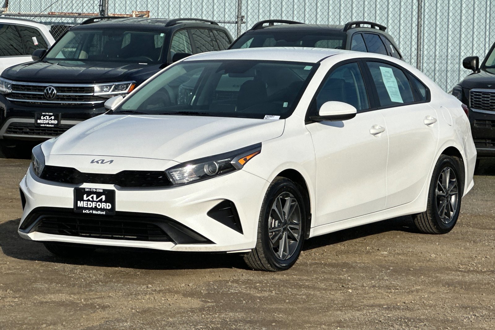 Used 2023 Kia Forte LXS image 9