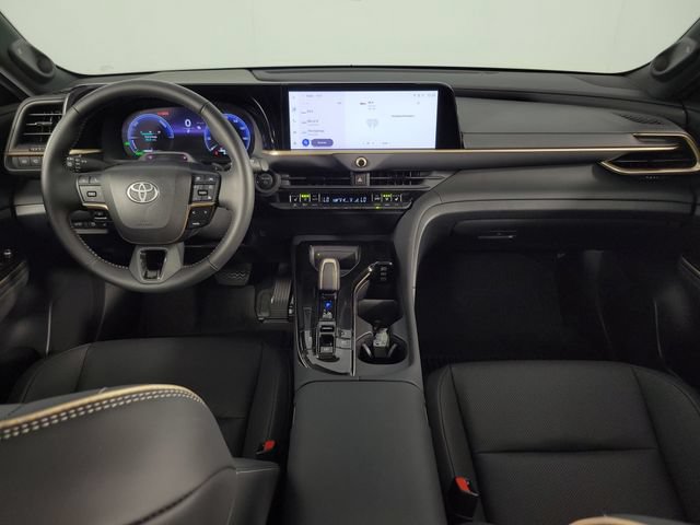Used 2025 Toyota Crown Signia w/ Advanced Technology Package AWD/4WD image 27