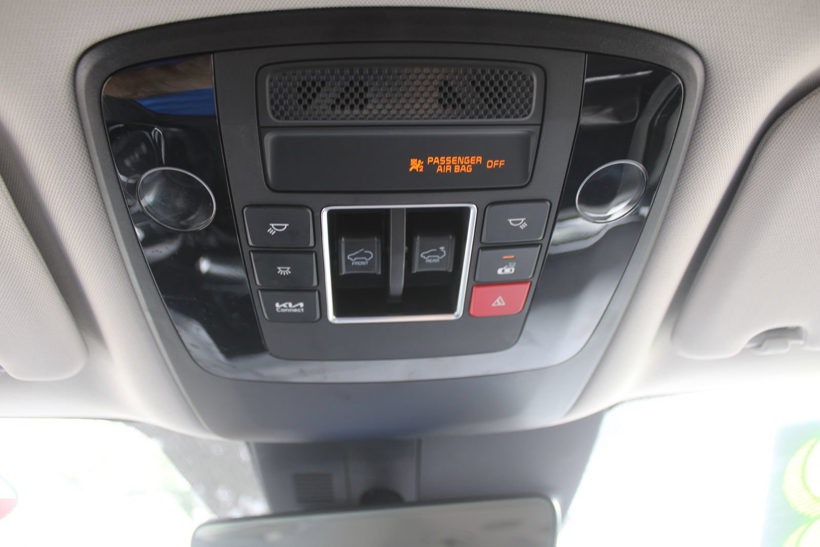 Certified 2023 Kia Carnival SX Prestige FWD image 66