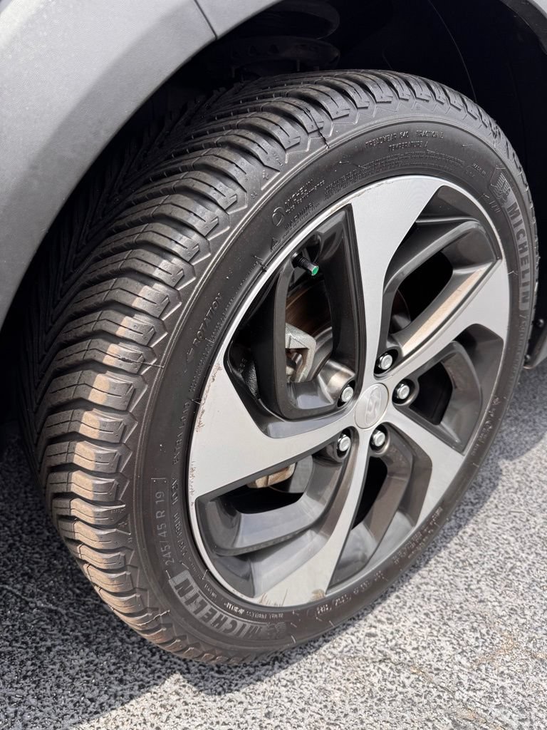 Used 2017 Hyundai Tucson Sport w/ Cargo Package FWD image 29