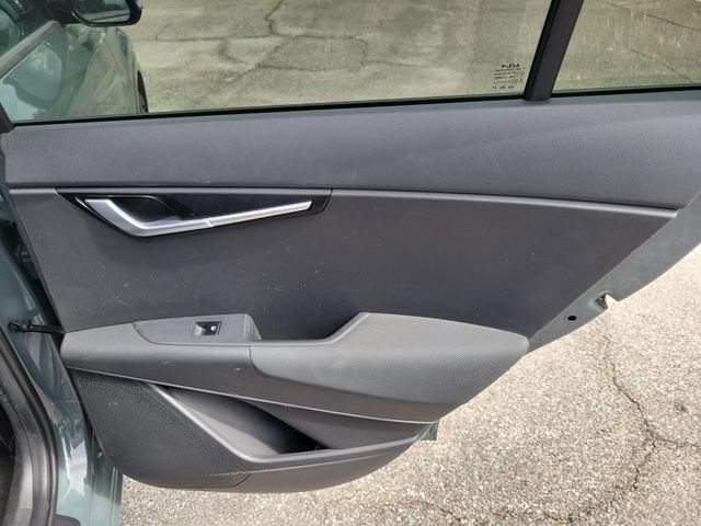 Used 2023 Kia Niro EX Touring FWD image 33