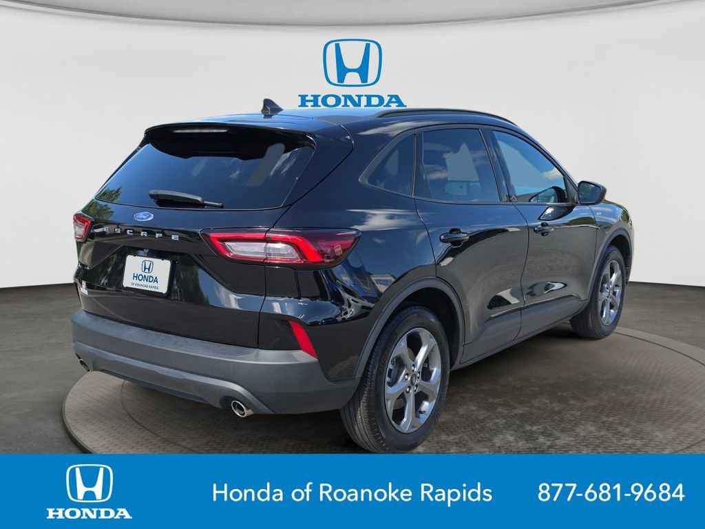 Used 2025 Ford Escape ST-Line FWD image 5