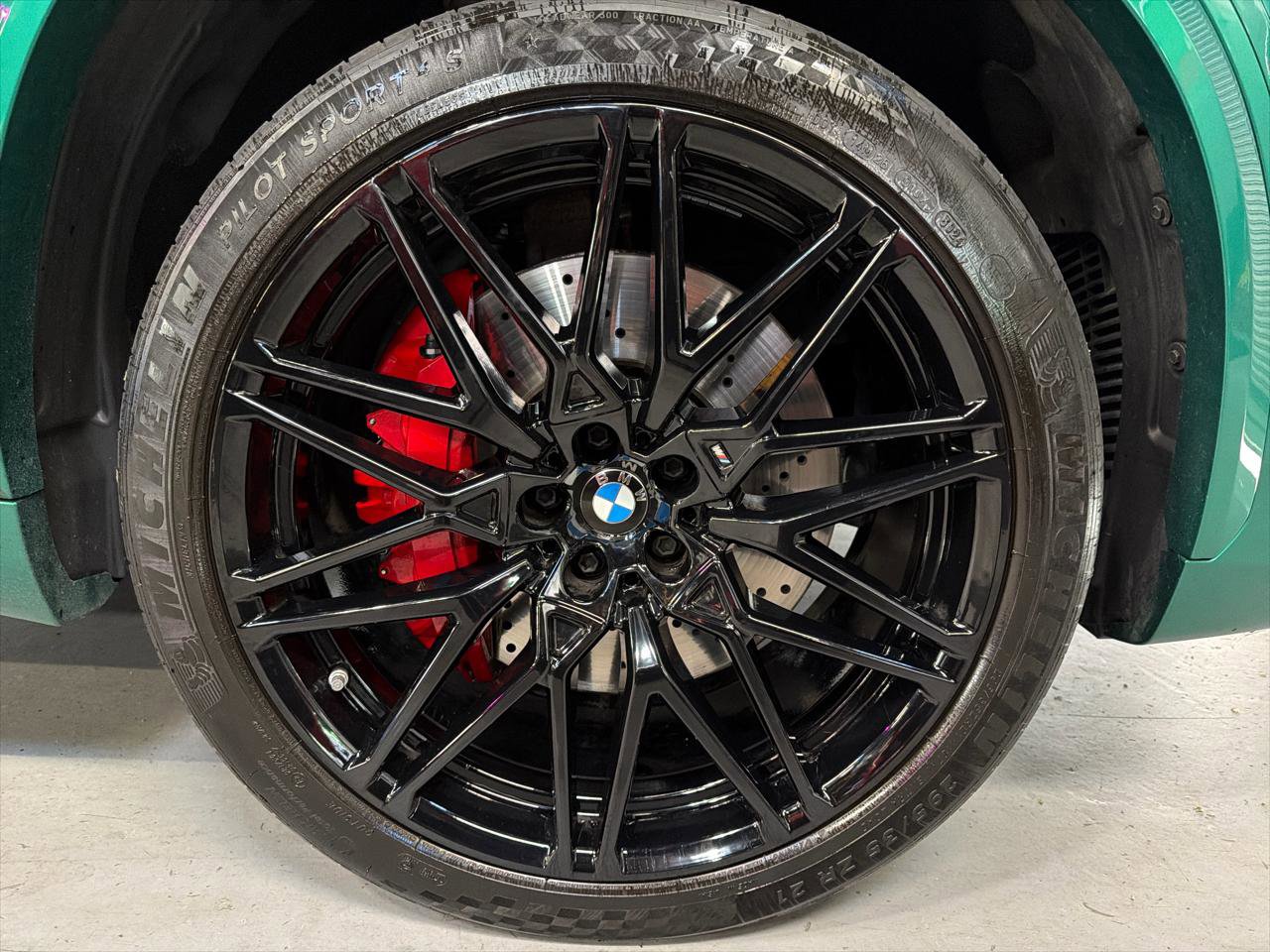 Used 2024 BMW X5 M Competition w/ Executive Package image 12