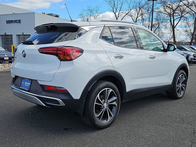Used 2022 Buick Encore GX Essence w/ Advanced Technology Package image 6
