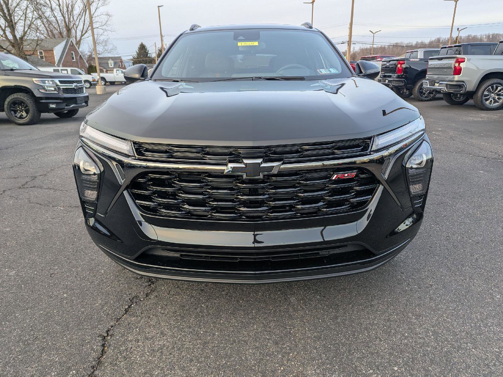 New 2026 Chevrolet Trax RS w/ Sunroof Package image 2