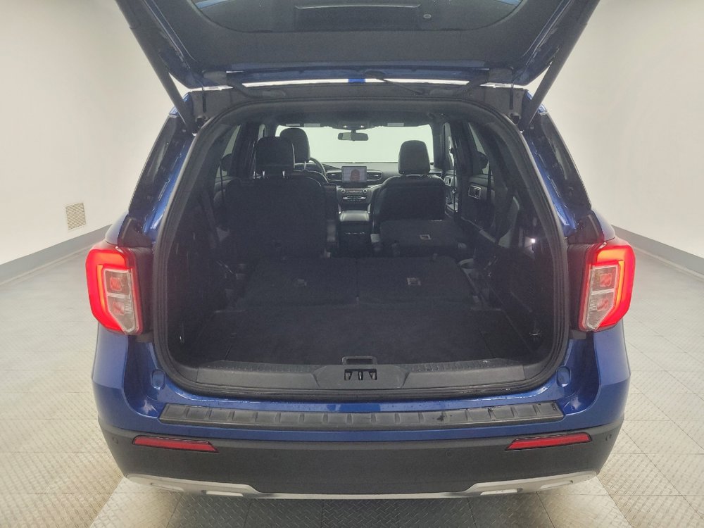 Used 2020 Ford Explorer XLT w/ Equipment Group 202A image 29