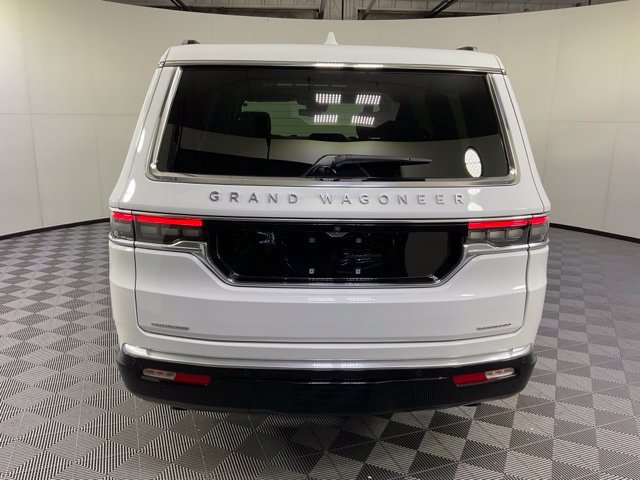 Used 2023 Jeep Grand Wagoneer Series II AWD/4WD image 5