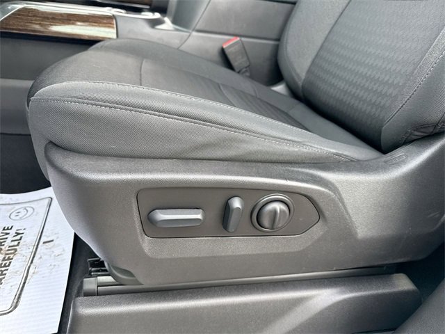 Used 2022 GMC Sierra 1500 Elevation w/ LPO, Elevation Black Package image 12