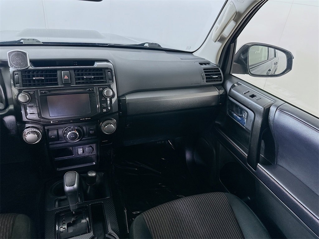 Used 2018 Toyota 4Runner TRD Off-Road image 19