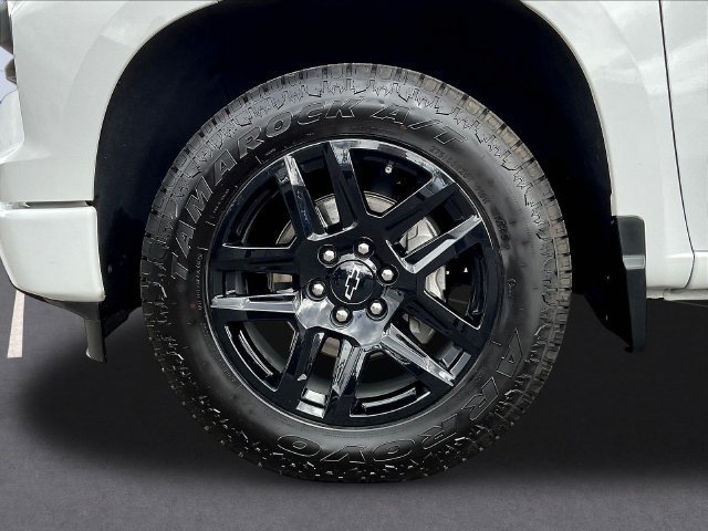 Certified 2024 Chevrolet Silverado 1500 Custom w/ Turbomax Blackout Package RWD image 37