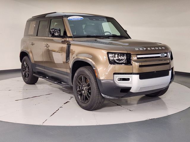 Used 2025 Land Rover Defender 110 S image 6