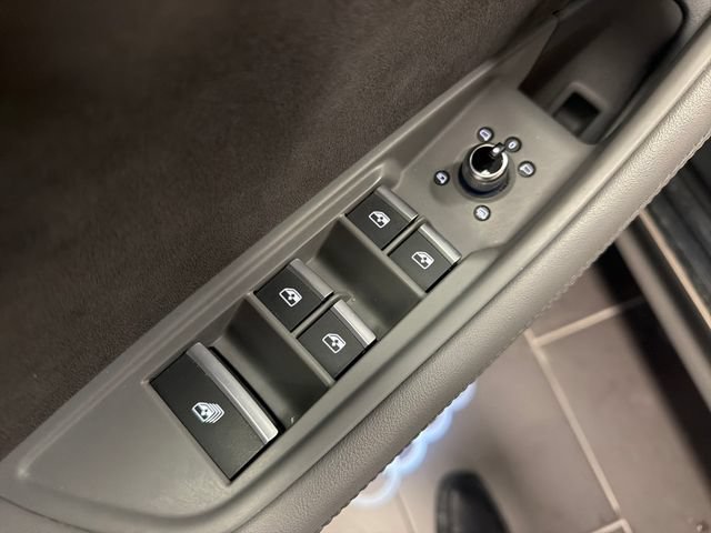 Used 2018 Audi S5 Premium Plus w/ Navigation Package AWD/4WD image 11