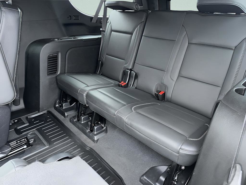 Used 2022 GMC Yukon XL Denali image 17
