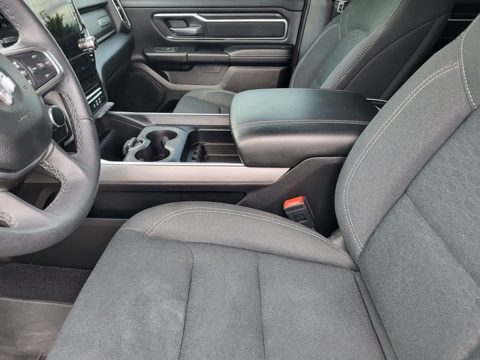 Used 2025 RAM 1500 Big Horn AWD/4WD image 24