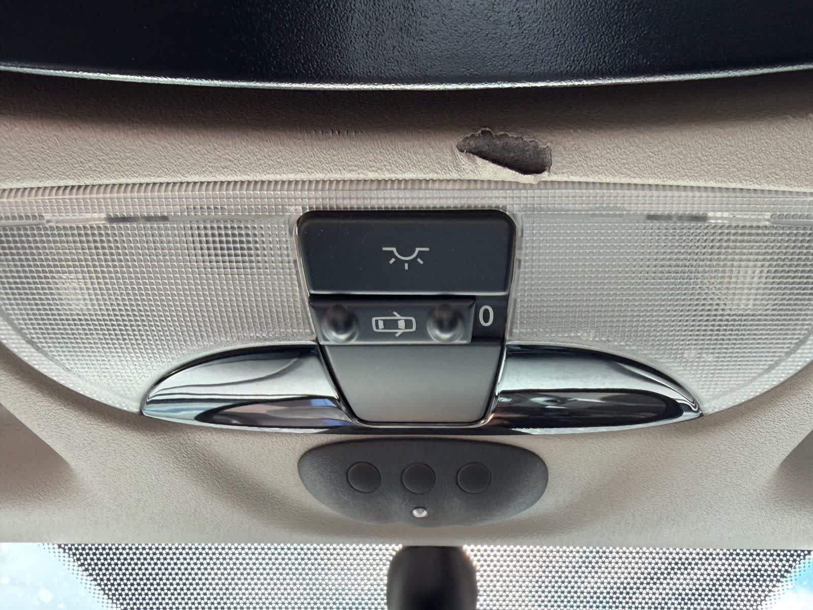 Used 2005 Chrysler Crossfire Limited RWD image 15