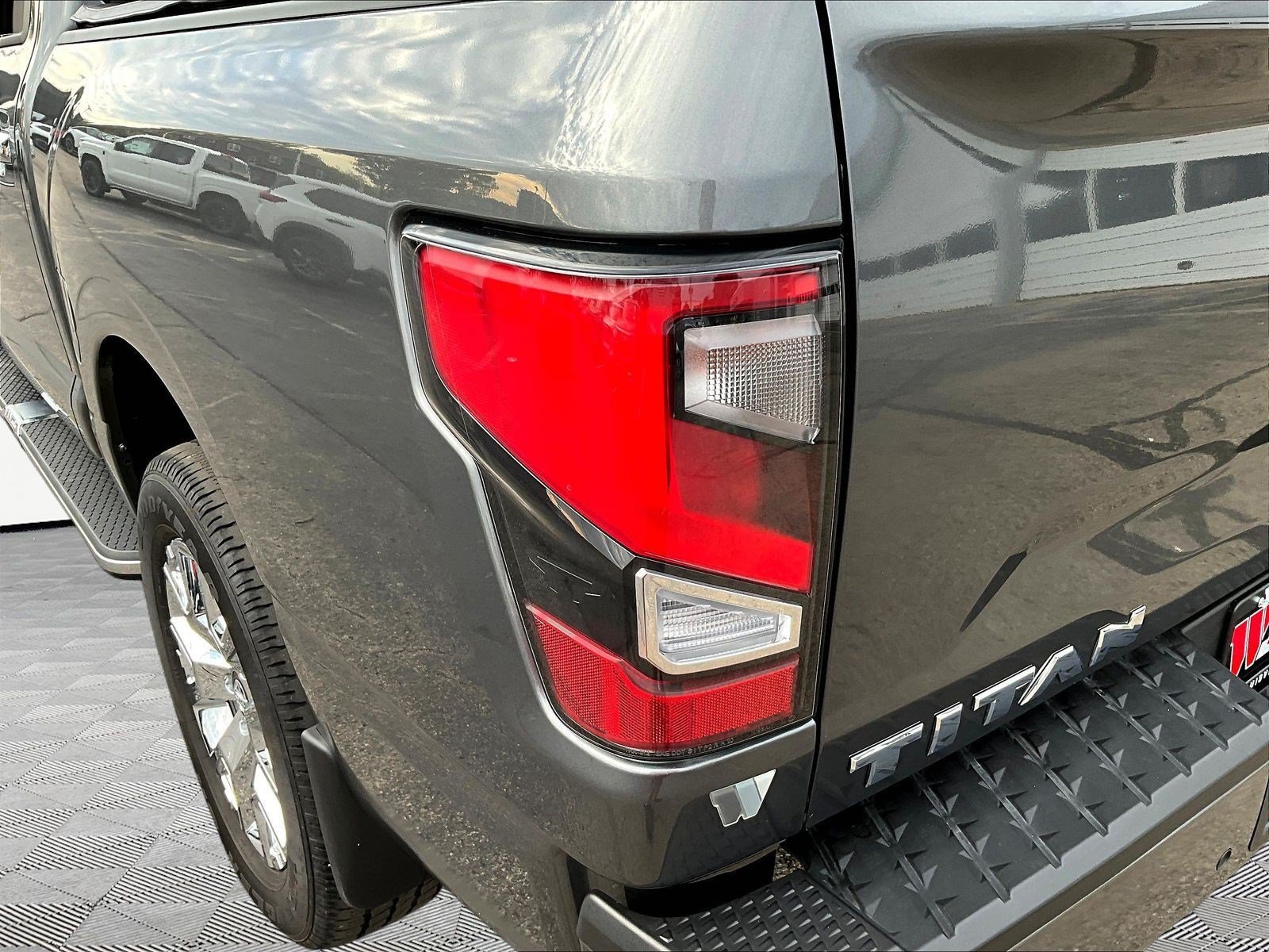 Certified 2021 Nissan Titan SL w/ Moonroof Package AWD/4WD image 24