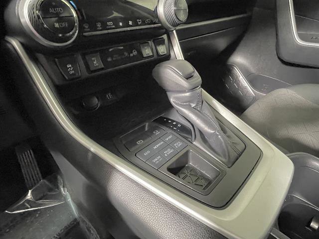 Certified 2024 Toyota RAV4 XLE w/ Weather Package AWD/4WD image 17