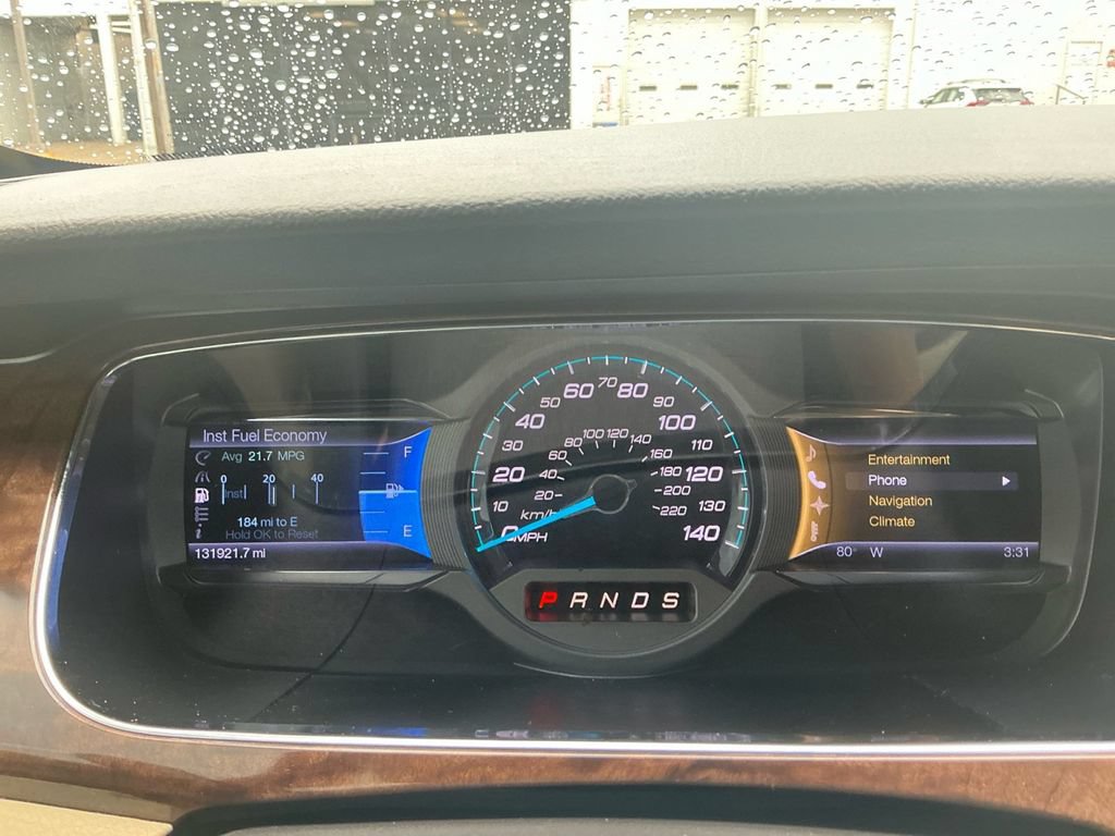 Used 2013 Ford Taurus Limited FWD image 19