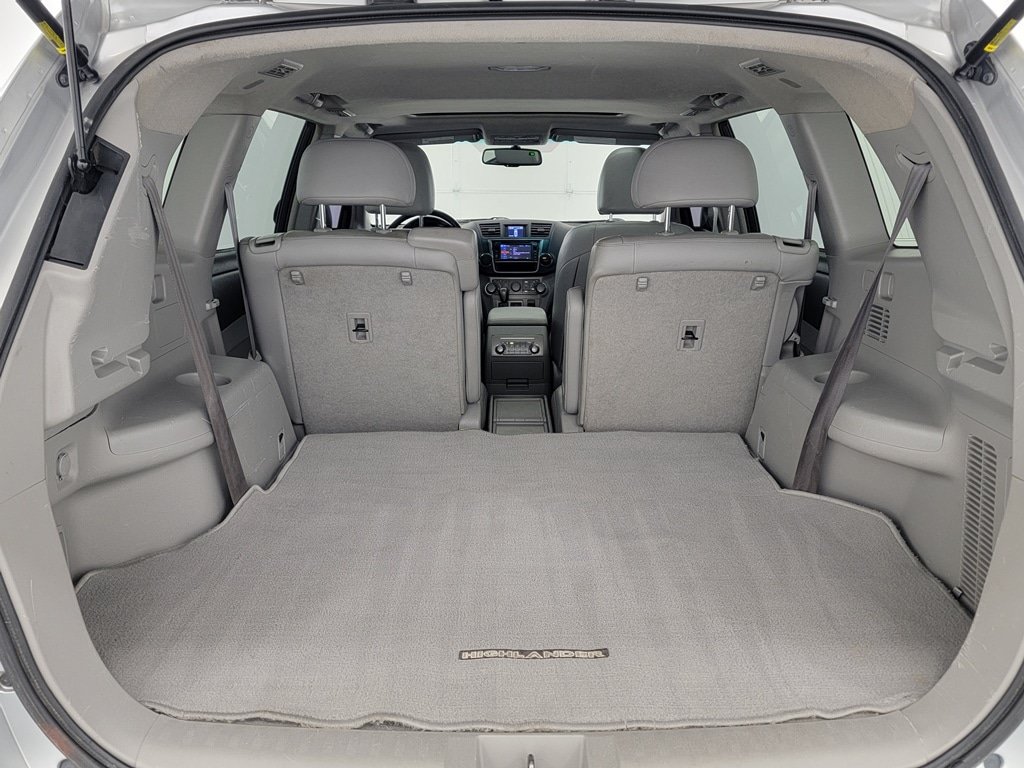 Used 2013 Toyota Highlander SE AWD/4WD image 31