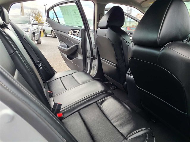 Used 2023 Nissan Maxima SV w/ Floor Mat Group image 21